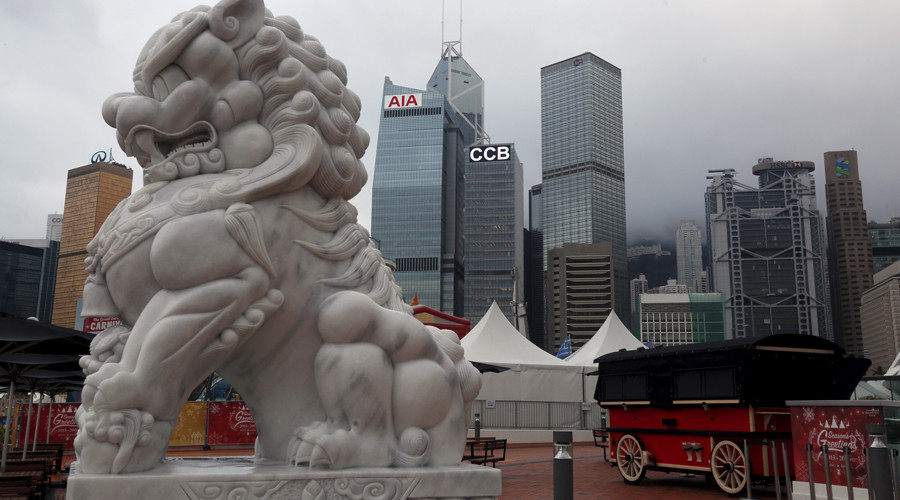Chinese economy beats expectations, growing almost 7% in latest quarter