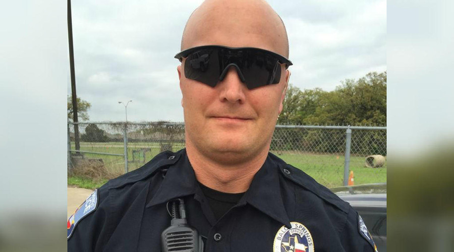 Texas ex-officer indicted for killing teen at party
