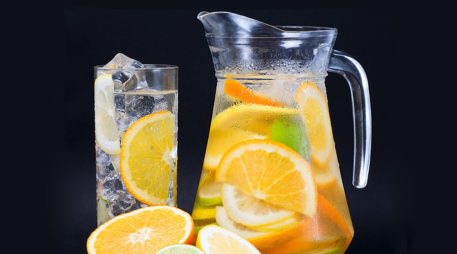 5-year-old girl fined £150 by council for selling homemade lemonade