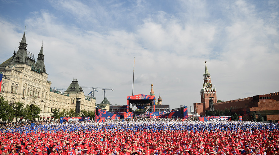 Red Square ‘Boxing Day’ extravaganza sets new Guinness world record