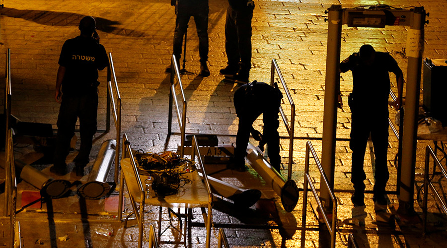 Israel agrees to remove metal detectors from Temple Mount after wave of violent protests