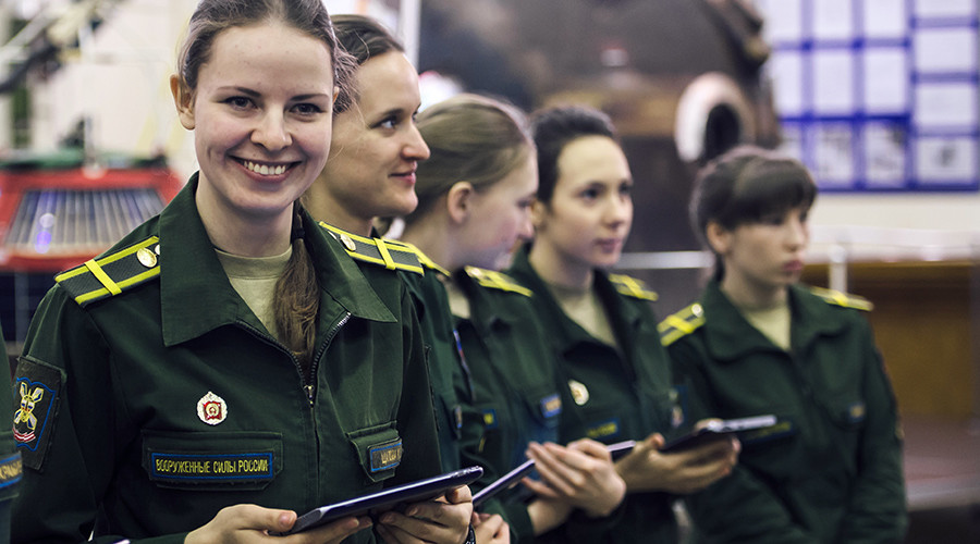Russian ombudsman advocates conscription service for women