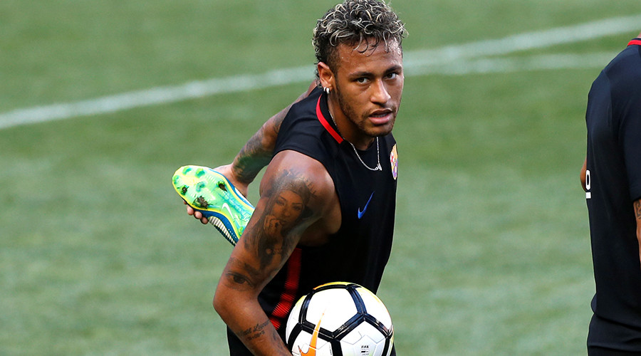 Barcelona star Neymar in training bust-up amid PSG transfer rumors