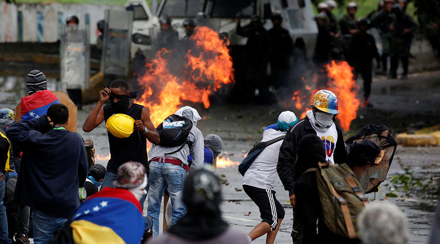 Venezuela election: Democratic process or path to ‘unconstitutional’ reform? (VIDEO DEBATE)