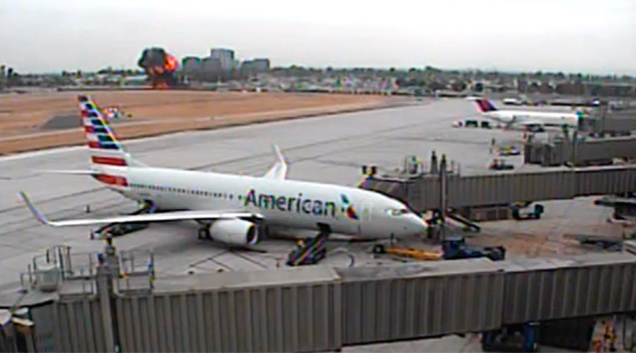 Horrific plane crash on California freeway captured on CCTV (DRAMATIC FOOTAGE)