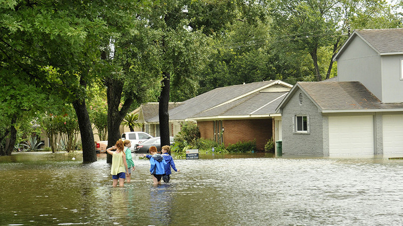 Gas Station Closest To Me >> Texans dodge sinkholes & tornados, fish in houses flooded ... Gas Station Closest To Me >> Texans dodge sinkholes & tornados, fish in houses flooded ...