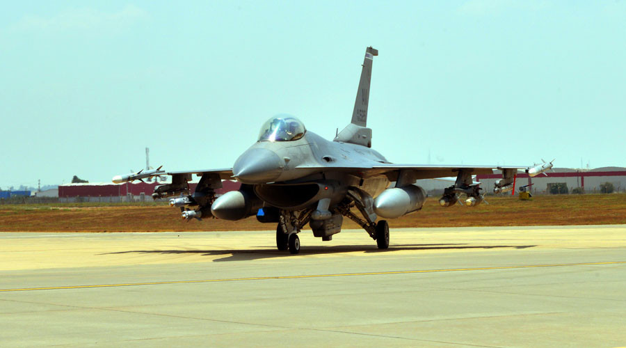 US to boost S. Korea presence with 12 extra F-16 jets, 200 troops