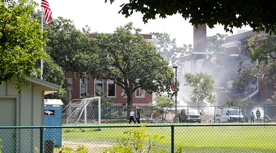 2 dead in Minneapolis school 'gas explosion' (PHOTOS)