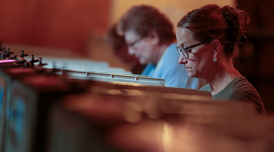 Data Breach Exposes Personal Information Of Chicago Voters