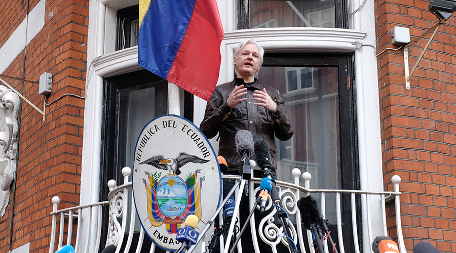 Russian diplomatic property in America ‘inviolable’, Assange tells US