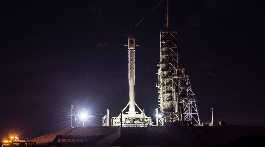 SpaceX deploys covert US military satellite as Hurricane Irma closes in (VIDEO)