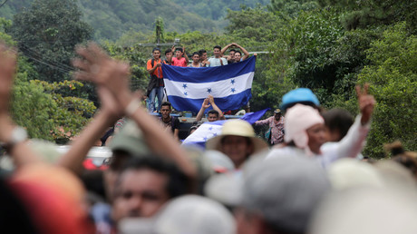 Trump threatens Honduras with aid cut unless new ‘caravan of people’ stopped