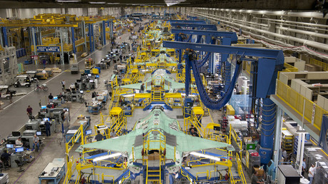FILE PHOTO. F-35 fighters assembled at Lockheed Martin Corp's factory. © Reuters