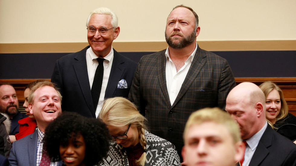 Alex Jones heckles CEO of âevilâ Google in Senate halls on way to hearing