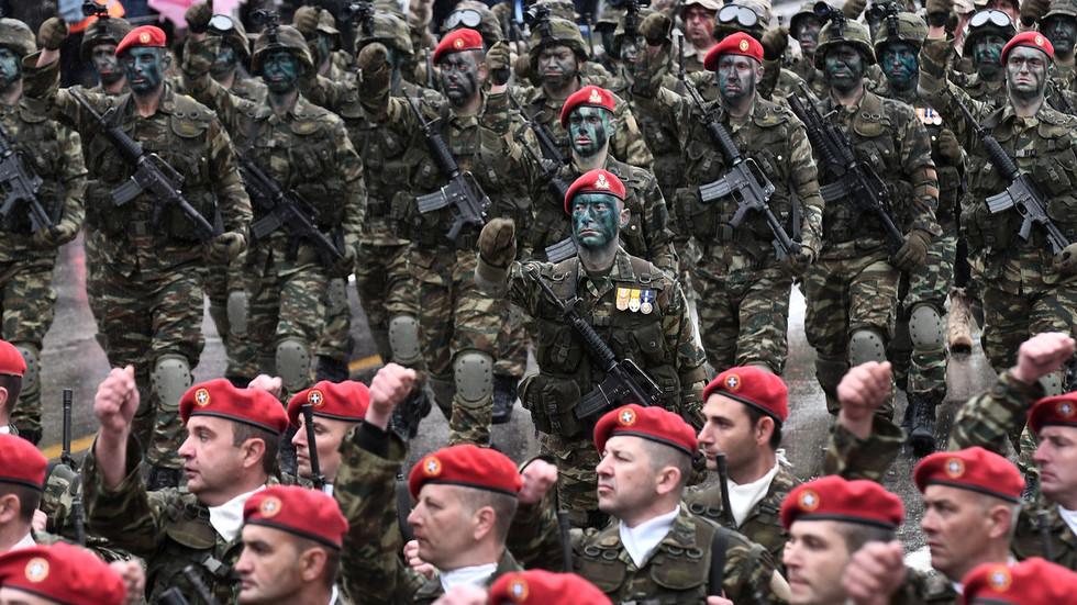 Greece threatens to crush Turkey if they dare to invade their Aegean