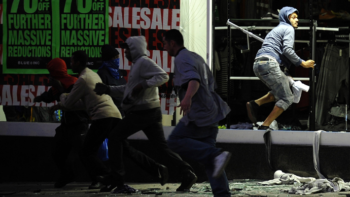 Yobbish behavior getting worse say 80% of Britons