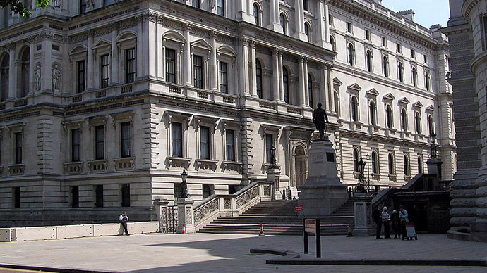 UK threatens to ignore Syrian embargo, fortify rebels