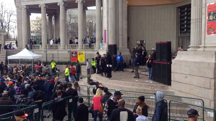 Three people injured in Denver marijuana celebration shooting (PHOTOS)