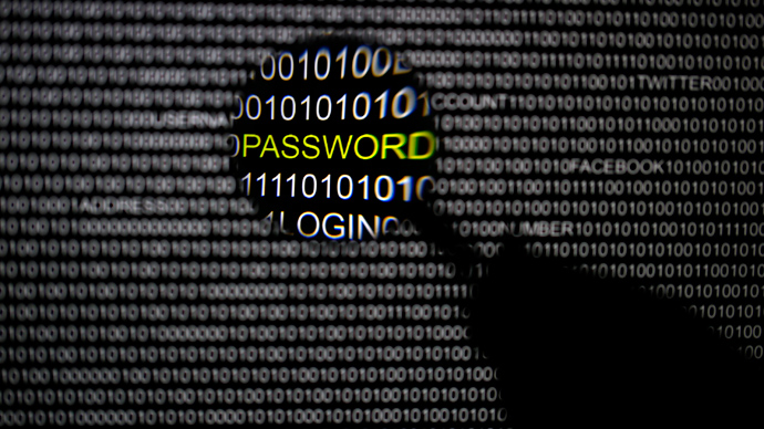 Investigative journalists threatened with felony for exposing security flaw
