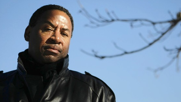 Innocent man, jailed for 20 years, suing forensic experts
