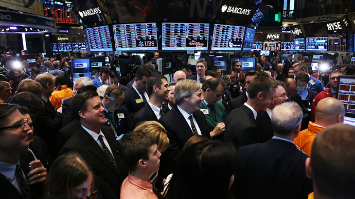 Market Buzz: Panic cooling as week ends