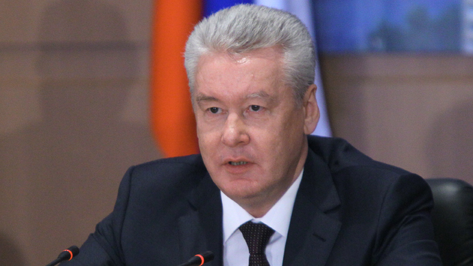 The Mayor of Moscow announces resignation, calls for early election
