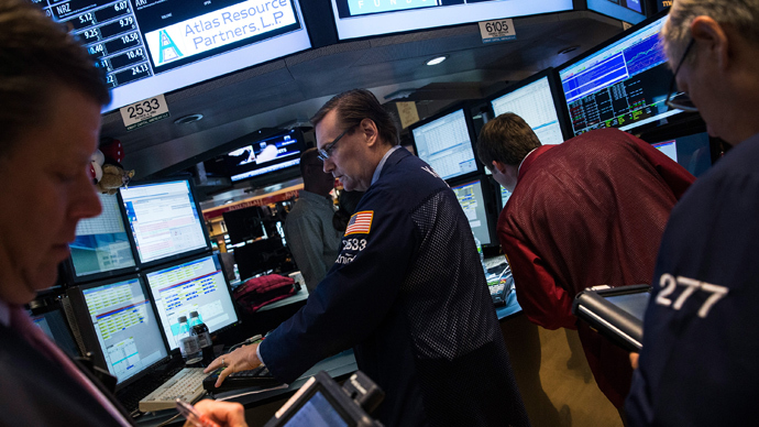 Market Buzz: Global stimulus concerns drag stocks down