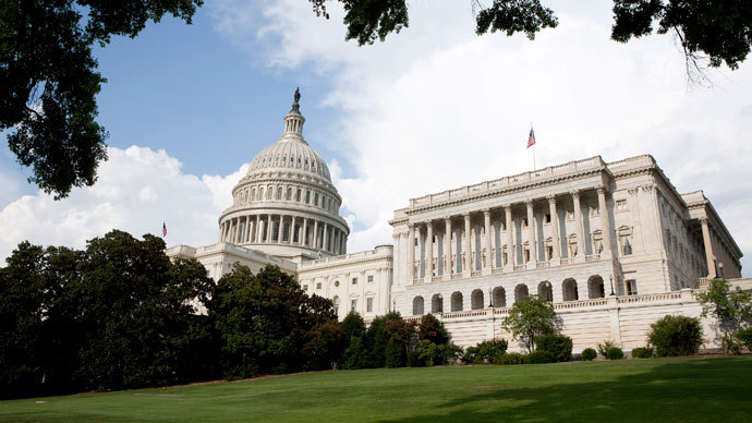 Congress approval rating sinks to new historic lows