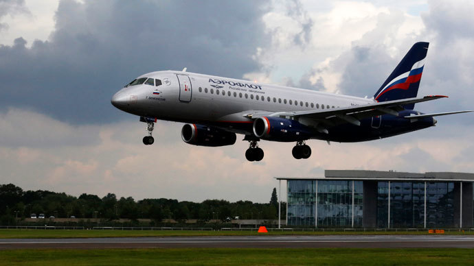 Russia signs first contract at Paris Air Show