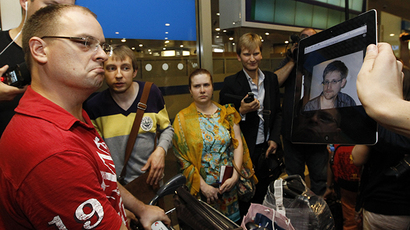 Snowden’s plane lands in Havana, NSA leaker not seen aboard