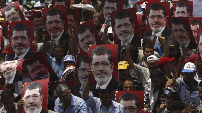 Morsi 'better die defending democracy', Egyptian Army to shed blood 'fighting fools'