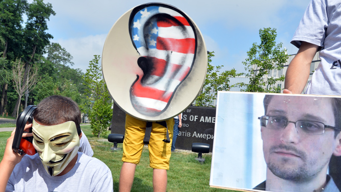 Haven for Snowden: Icelandic Pirate Party pushes for granting NSA leaker citizenship