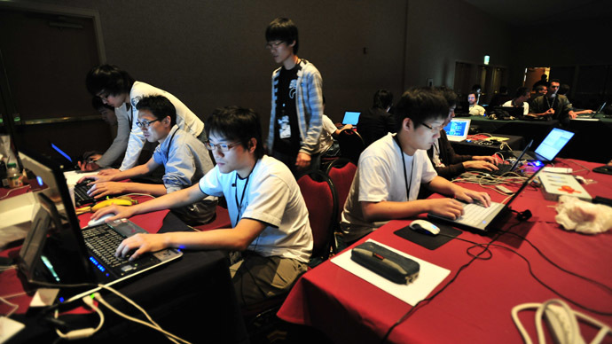 Feds asked not to attend Def Con hacker meeting over NSA scandal