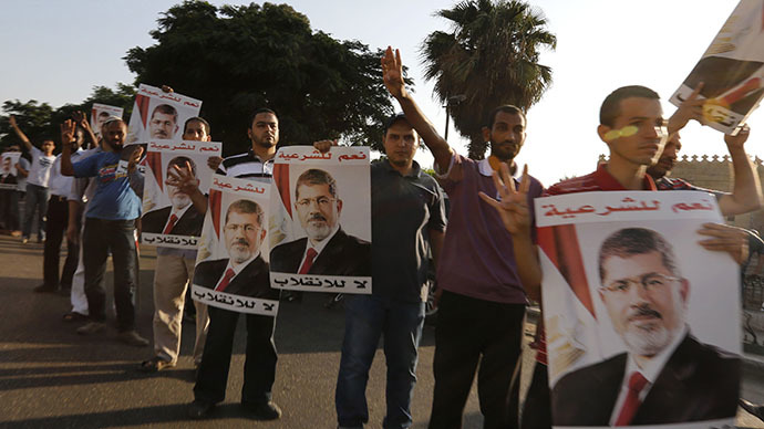 Brotherhood supporters hit the streets as army vows to confront violence