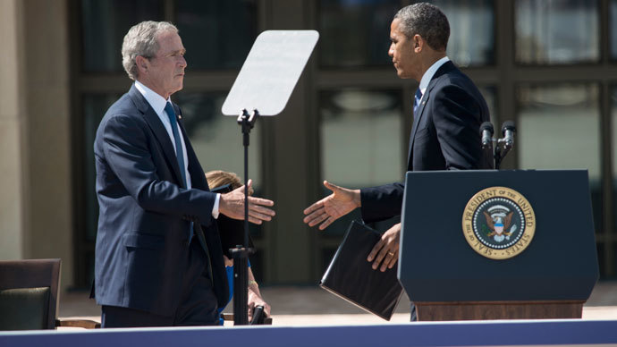 Former US President George W. Bush thanks US President Barack Obama.(AFP Photo / Brendan Smialowski)
