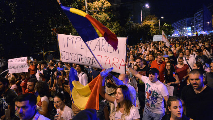 Cyanide pollution fears: Thousands of Romanians protest ‘biggest in Europe’ gold mine