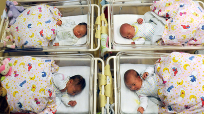 India recognizes transgender citizens as ‘third gender’