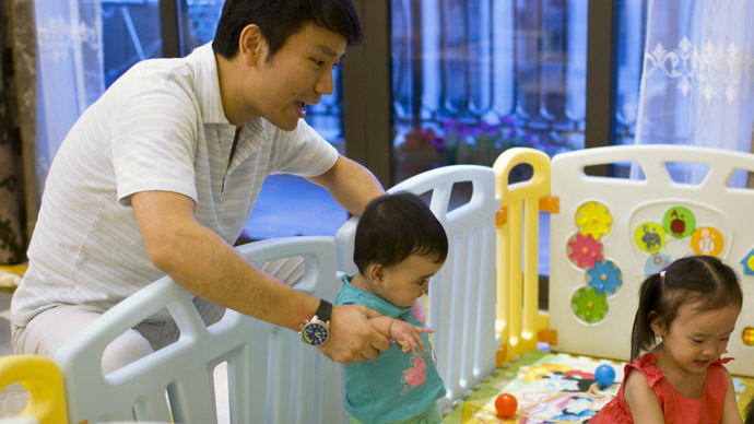 Sweeping reforms: China to abolish labor camps, ease one-child policy