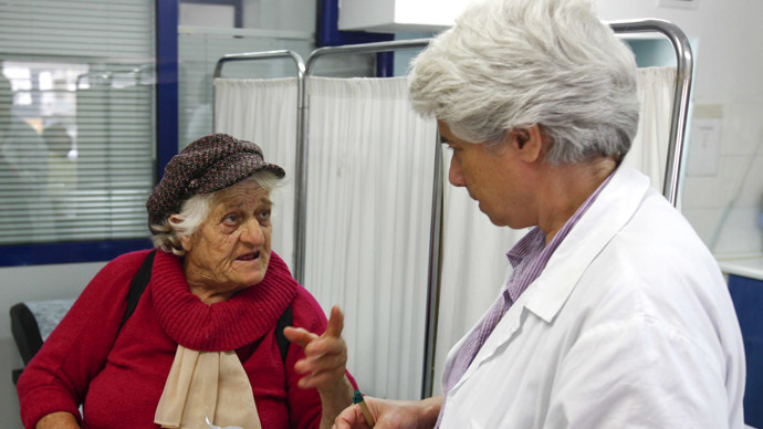 3 million Greeks unable to afford health insurance