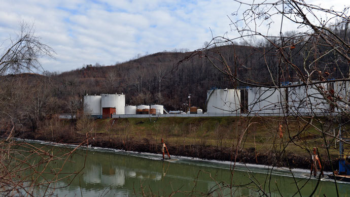Freedom Industries on Barlow St on the banks of the Elk River is seen on January 10, 2014 in Charleston, West Virginia.(AFP Photo / Tom Hindman)