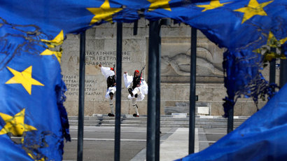 Greek austerity has caused more than 500 male suicides – report