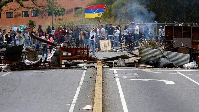 Venezuela revokes CNN journalists’ press credentials for ‘war propaganda’