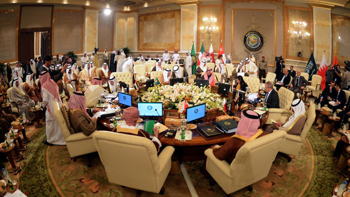 Kings’ quarrel: Gulf monarchies withdraw ambassadors to Qatar over security deal