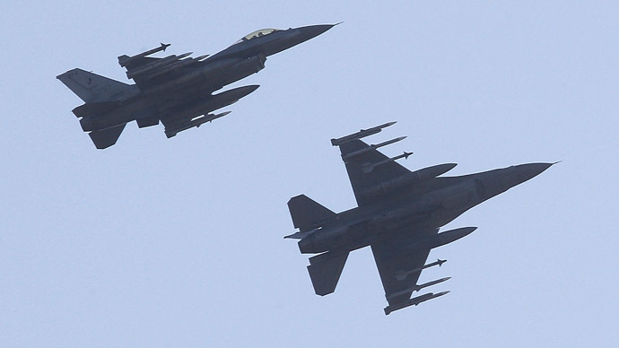 US in tenuous sabre rattling over Ukraine