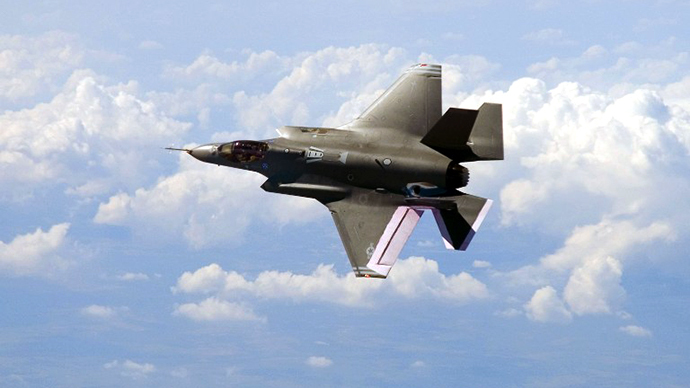 Software problems will set back F-35 joint strike fighter another year – report