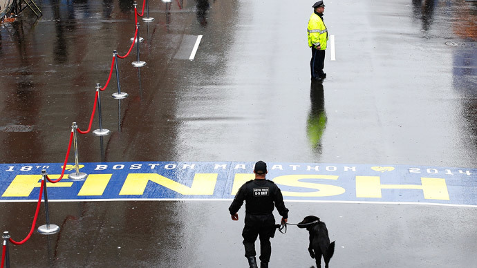 Hoax? Boston police evacuate marathon finish line, detonate suspicious device