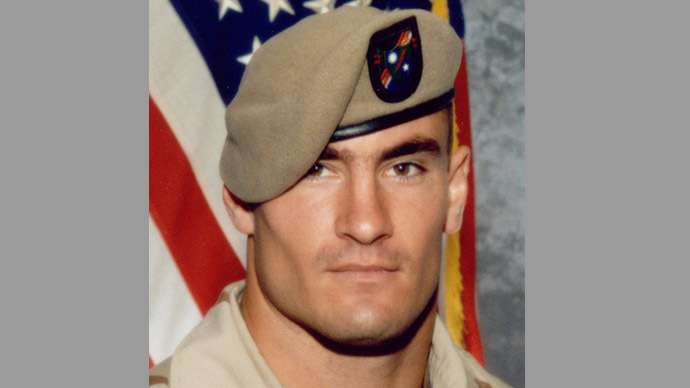 Army ranger says his <b>friendly fire</b> might have killed Pat Tillman — RT ... - pt-1