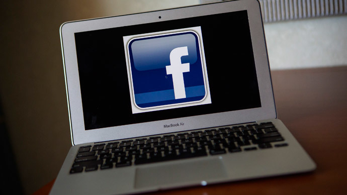 Defiant Apple, Facebook, other firms to inform public of govt surveillance requests