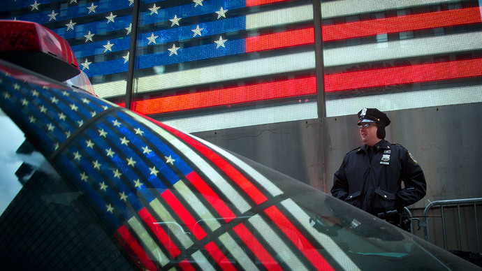 Cop's act of kindness goes viral on the internet