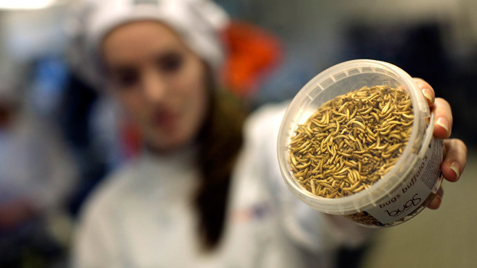 Chinese space team survives on worm diet for 105 days